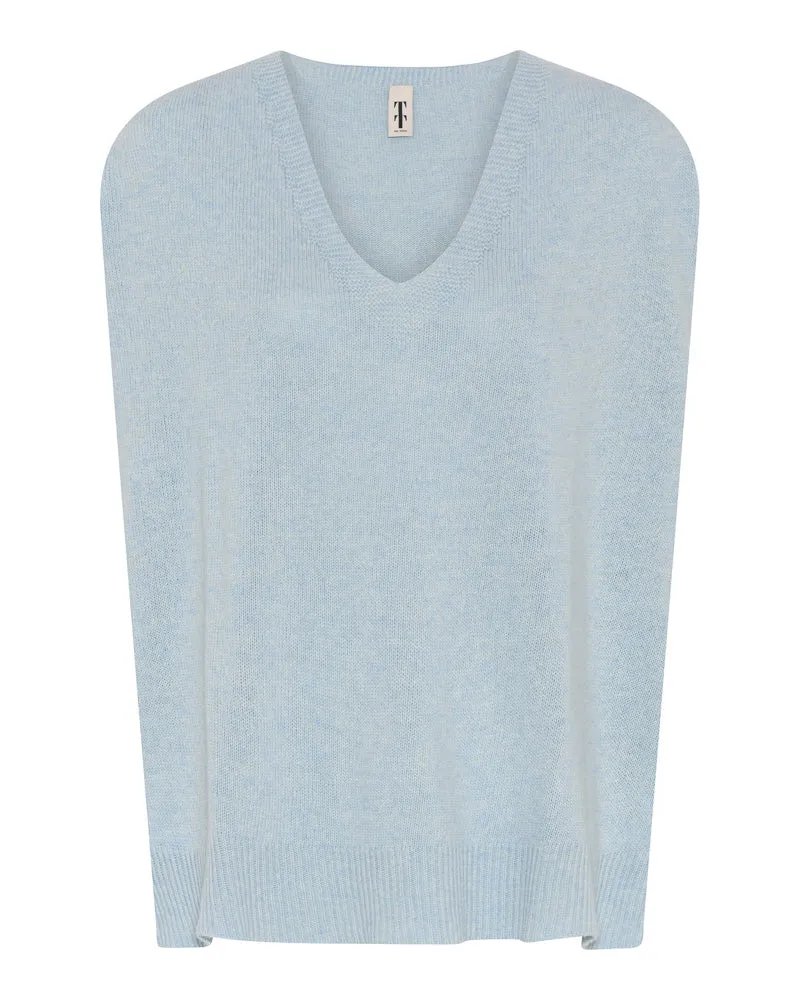 KleoTT V-neck Poncho