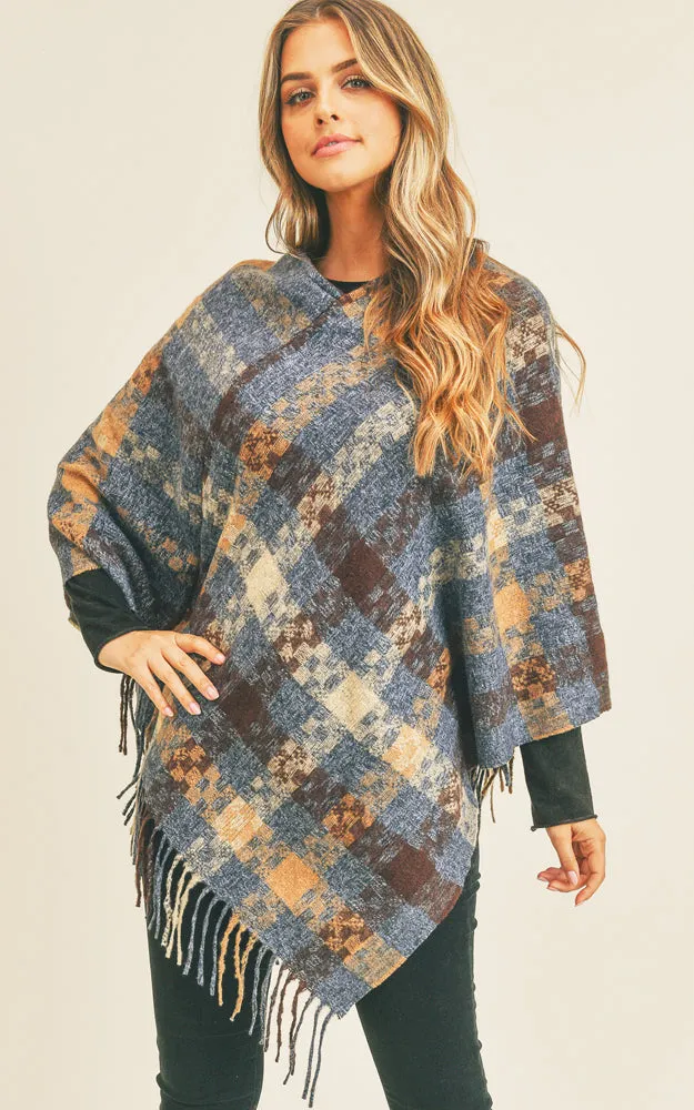 MS0257 Pixel Check Pattern Poncho w/Fringes